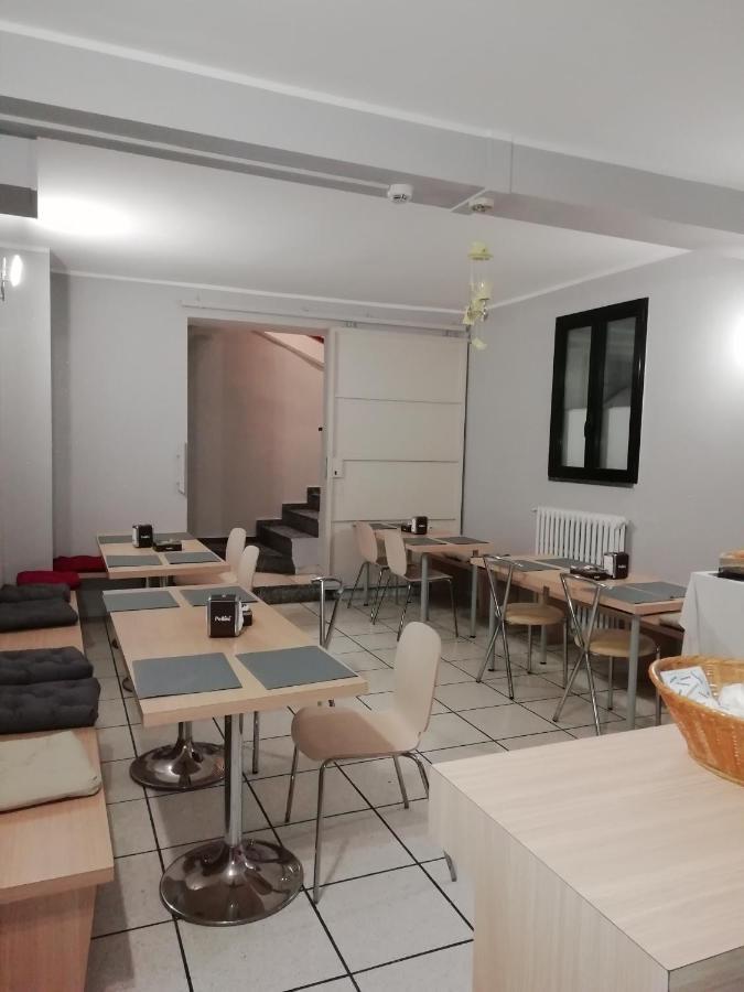 Miu Hotel Milano Eksteriør billede